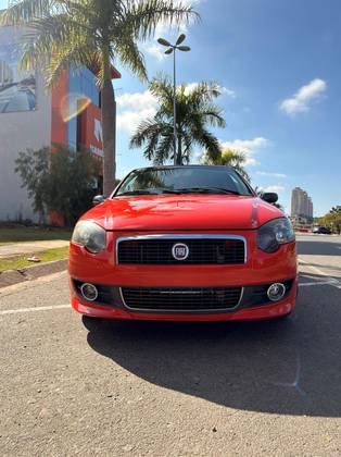 FIAT PALIO 1.8 MPI R 8V FLEX 4P MANUAL FIAT PALIO 1.8 MPI R 8V FLEX 4P MANUAL